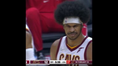 Jarrett Allen with the  Disrespectful BLOCK on Jae'Sean Tate Dunk Attempt! #Shorts