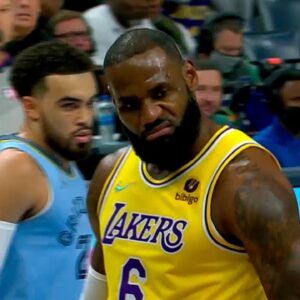 Year 19 LeBron Runs the Court for the POWER DUNK & Does the MEAN MUG 😤 🔥
