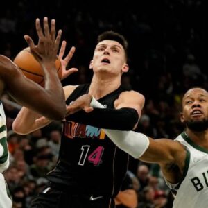 Miami Heat vs Milwaukee Bucks - Full Game Highlights | December 4, 2021 | 2021-22 NBA Season