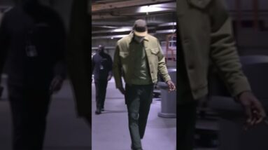 LeBron pulls up to the arena with a cigar 👀#Shorts