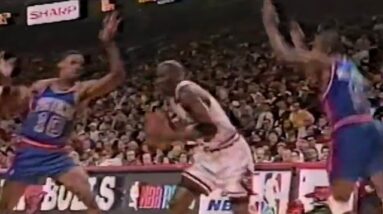 Michael Jordan Blowing BAD BOYS Away! (1992.04.19)