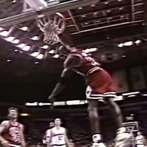 Michael Jordan CAN SHUT DOWN ANYONE and NOBODY CAN STOP HIM! (1991.11.20)