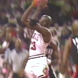 Michael Jordan is An Air Magician! (1992.03.01)