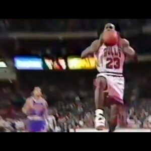 Michael Jordan Takes Off from FT Line! (1992.01.21)