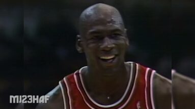 MJ Schooling Rookie Dikembe Mutombo! (1991.11.23)