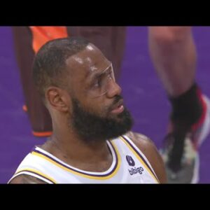 Only LeBron Would Do This 😂