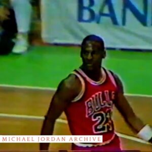 Rare Leaner Dunk by Young Michael Jordan!!