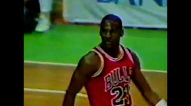 Rare Leaner Dunk by Young Michael Jordan!!