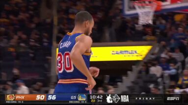 Stephen Curry Hits Double Step-Back Three !