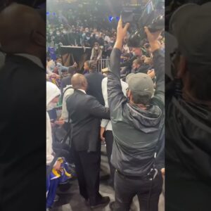 There were a lot of Steph Curry fans in Boston 👀 | #shorts