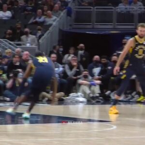Trae Young shook him into social distancing 😮