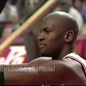 What If MICHAEL JORDAN would've faced HAKEEM OLAJUWON in NBA Finals?