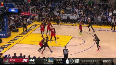 Stephen Curry Got Fouled By 2 Defenders And Still Hit This Three Pointer🔥🔥!
