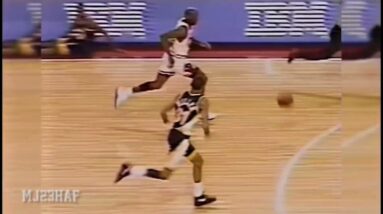 Michael Jordan Eating Reggie Miller Alive (1993.01.02)