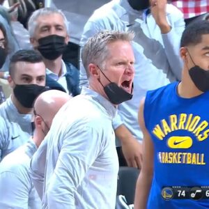 Steve Kerr goes absolutely bonkers and gets T'd